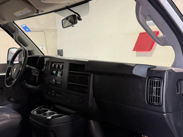 2019 Chevrolet Express Cutaway 4500 4500