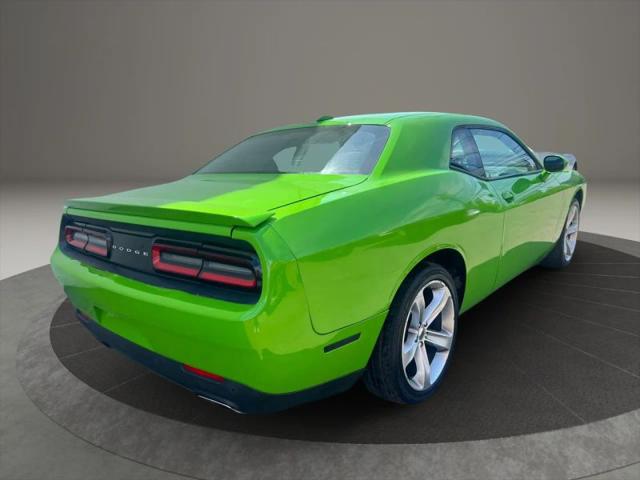 2017 Dodge Challenger SXT