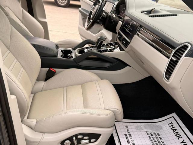2019 Porsche Cayenne Base