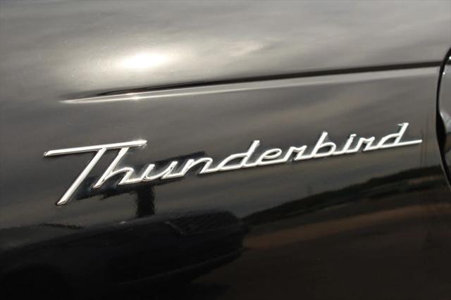2004 Ford Thunderbird Pacific Coast
