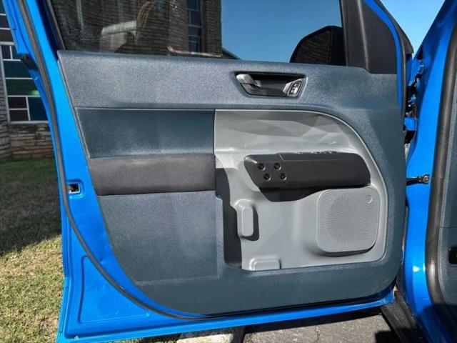 2022 Ford Maverick XL