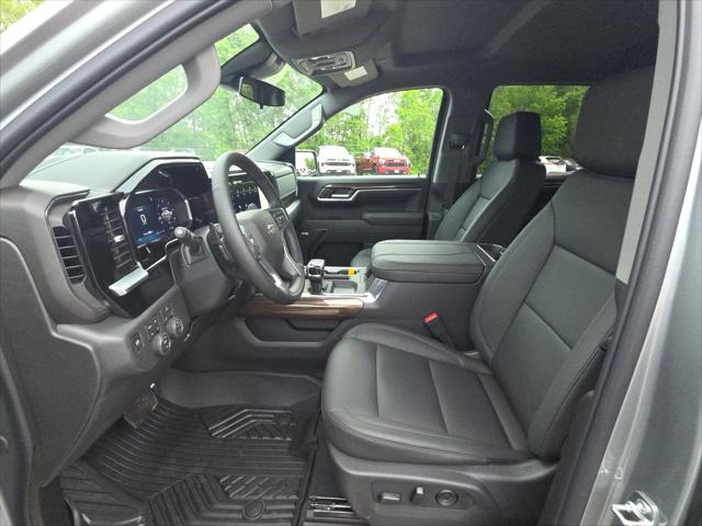 2026 Chevrolet Silverado 1500 4WD Crew Cab Short Bed RST