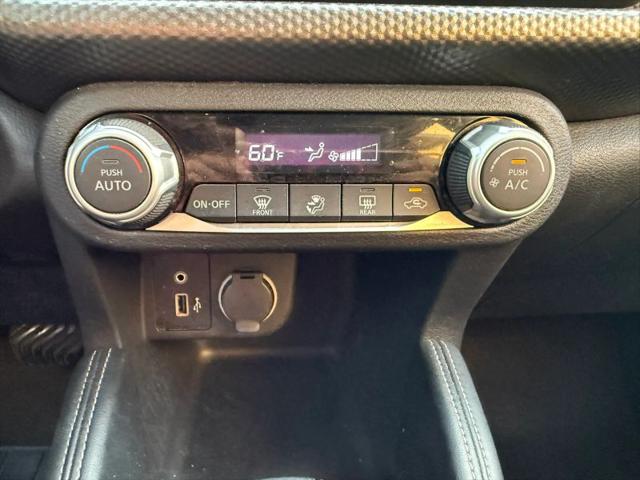 2020 Nissan Kicks SV Xtronic CVT