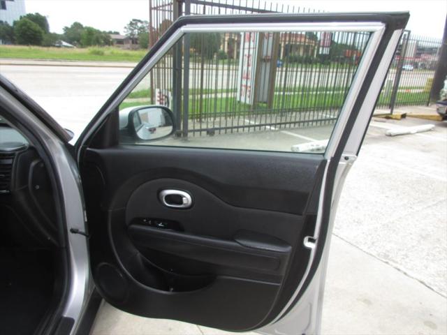 2019 Kia Soul Base