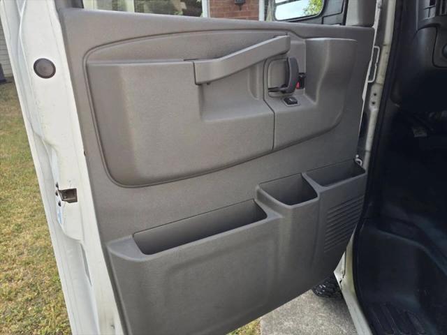 2019 Chevrolet Express Work Van