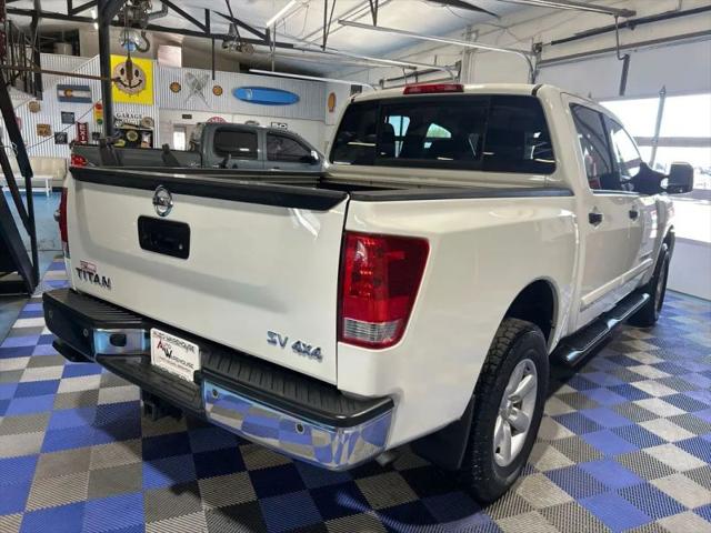 2013 Nissan Titan SV