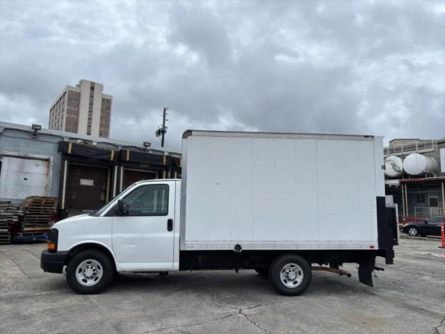 2015 Chevrolet Express Cutaway 3500