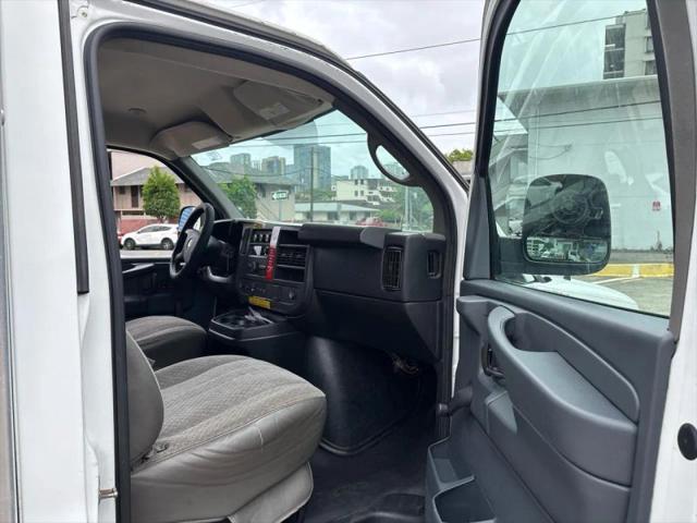2015 Chevrolet Express Cutaway 3500