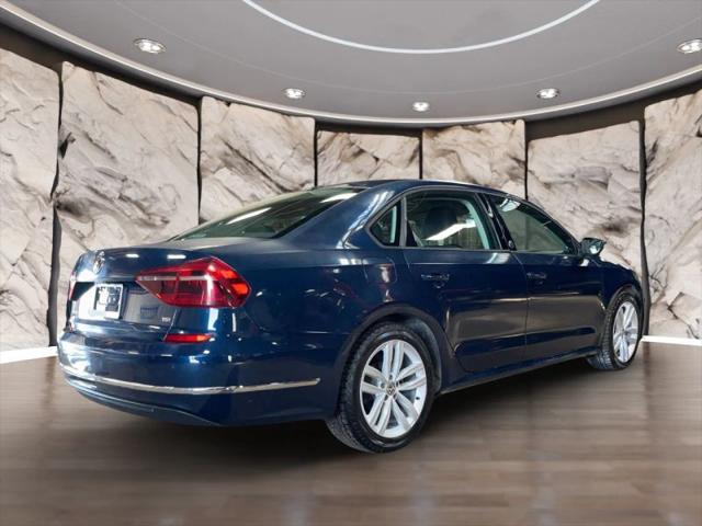 2019 Volkswagen Passat 2.0T Wolfsburg Edition