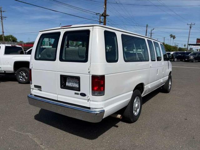 2012 Ford E-350 Super Duty XLT