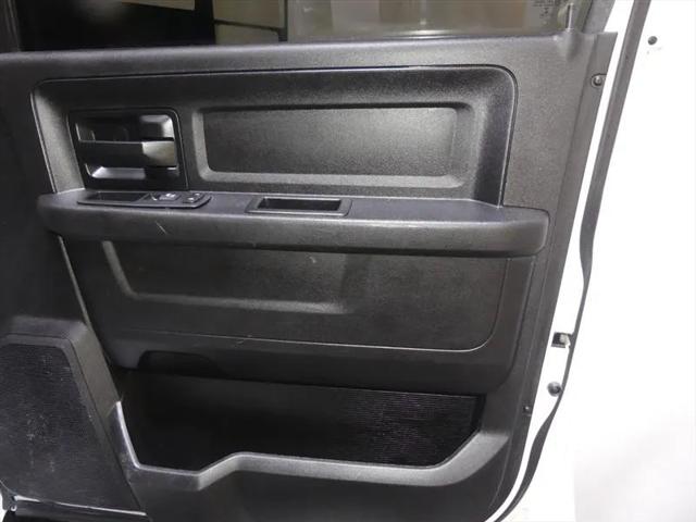 2018 Ram 3500 Tradesman Crew Cab 4x4 8' Box