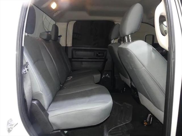 2018 Ram 3500 Tradesman Crew Cab 4x4 8' Box