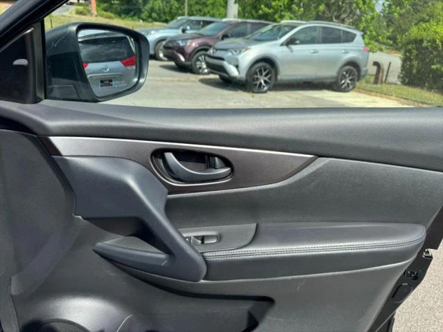 2021 Nissan Rogue Sport S FWD Xtronic CVT