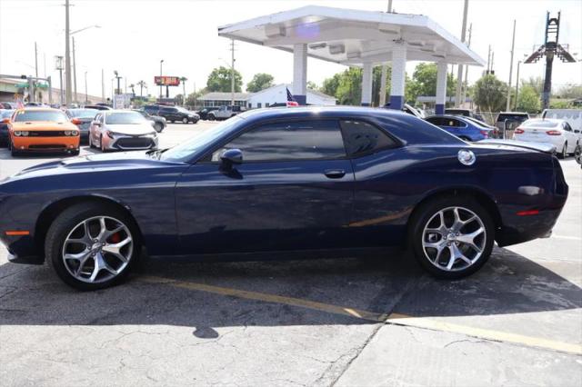 2016 Dodge Challenger SXT Plus