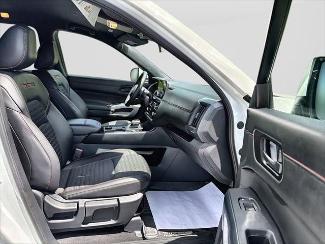 2025 Nissan Pathfinder Rock Creek 4WD