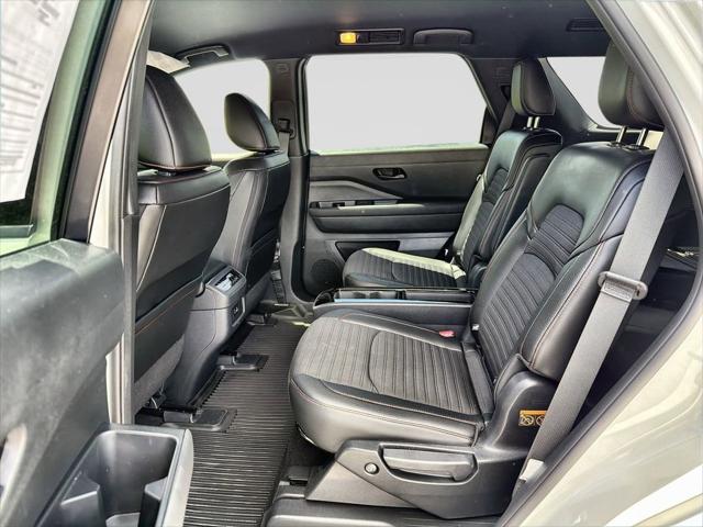 2025 Nissan Pathfinder Rock Creek 4WD