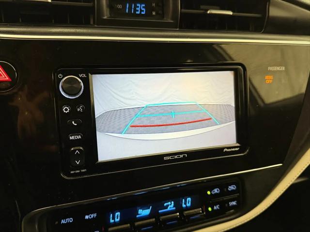 2016 Scion iM Base
