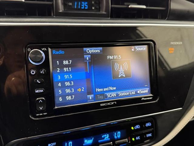 2016 Scion iM Base