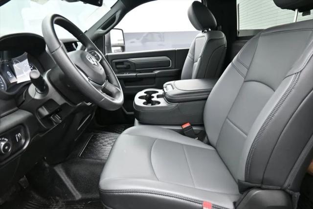 2026 Ram 3500 Tradesman/Big Horn