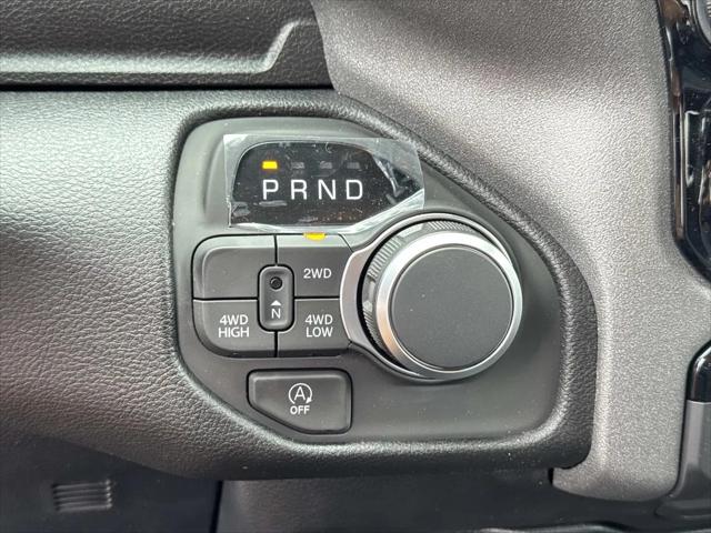 2026 Ram 1500 Tradesman Crew Cab 4x4 57 Box