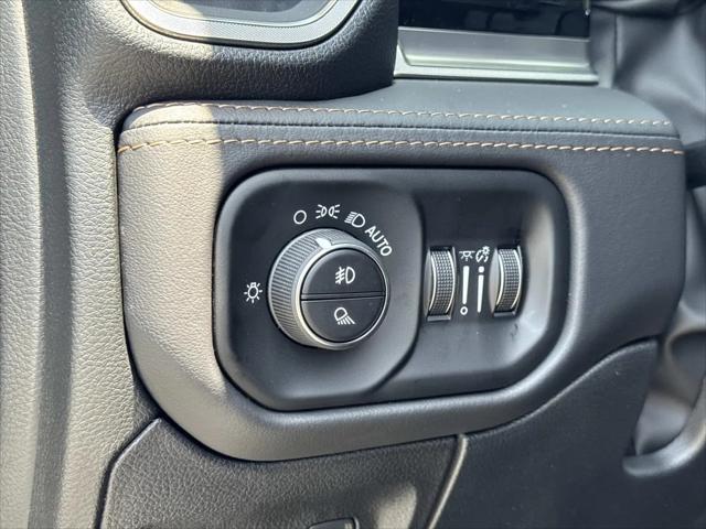 2026 Ram 1500 Tungsten Crew Cab 4x4 57 Box