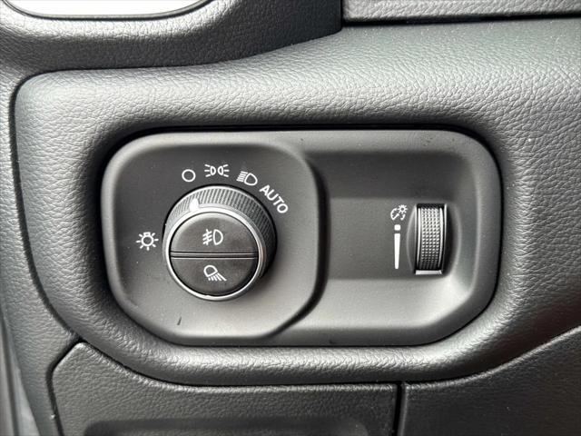 2026 Ram 1500 Big Horn Crew Cab 4x2 57 Box
