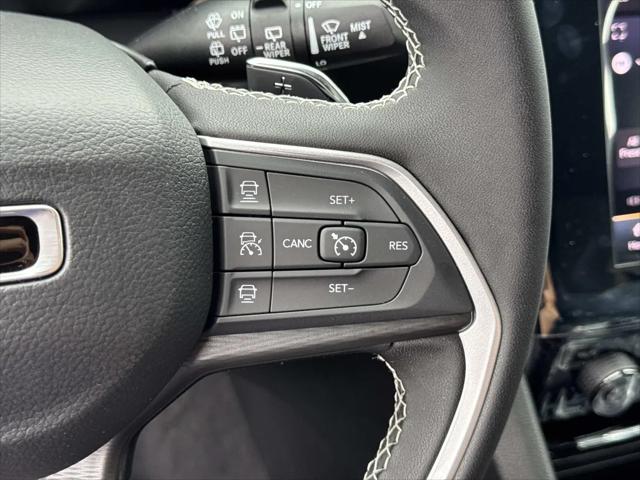 2026 Jeep Grand Cherokee Laredo 4x2