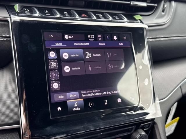 2026 Jeep Grand Cherokee Laredo 4x2