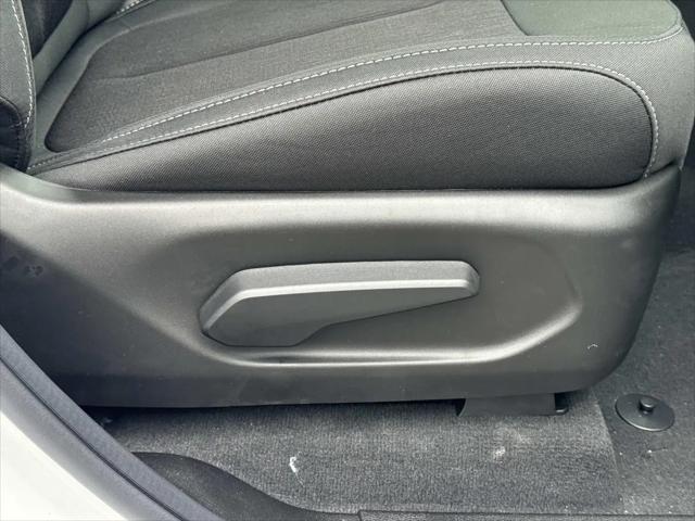2026 Jeep Grand Cherokee Laredo 4x2