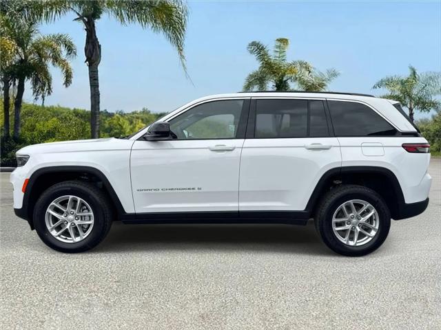 2026 Jeep Grand Cherokee Laredo 4x2