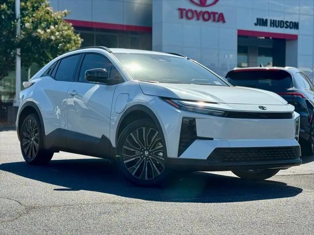 2026 Toyota C-HR XSE