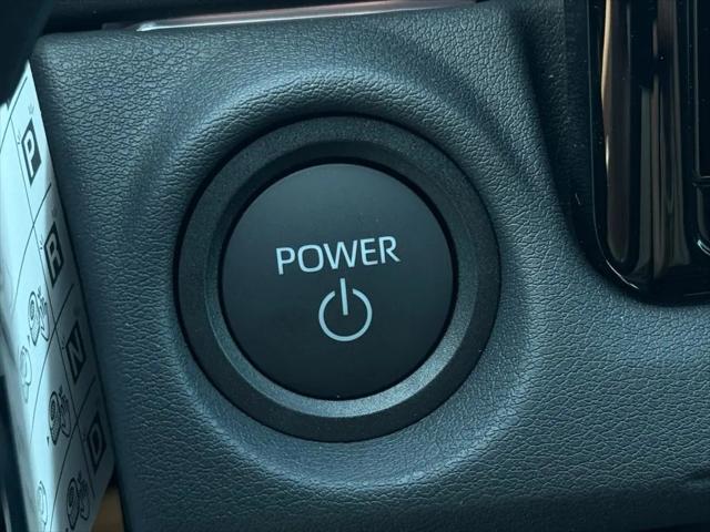 2026 Toyota C-HR XSE