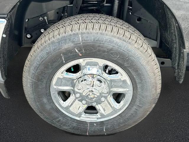 2025 Ram 2500 Tradesman Crew Cab 4x4 64 Box