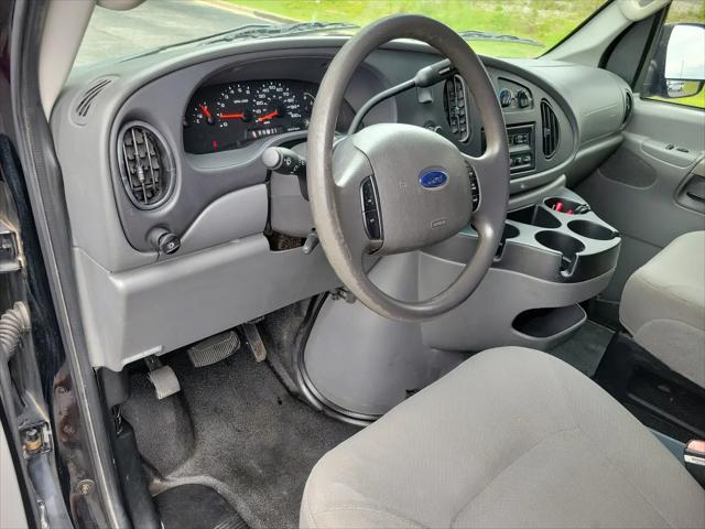 2006 Ford E-350 Super Duty E-350 Super Duty