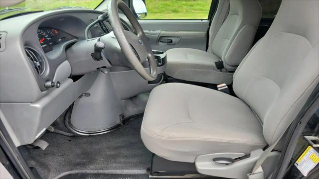 2006 Ford E-350 Super Duty E-350 Super Duty