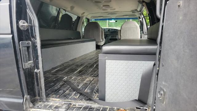 2006 Ford E-350 Super Duty E-350 Super Duty