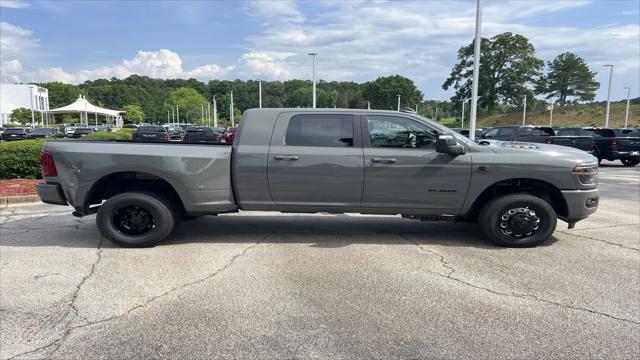 2026 Ram 3500 Laramie Mega Cab 4x4 6'4" Box