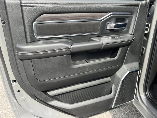 2026 Ram 3500 Laramie Mega Cab 4x4 6'4" Box