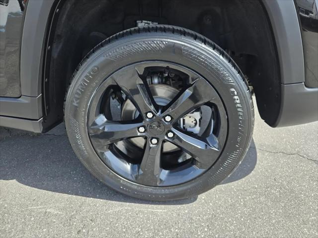 2023 Jeep Grand Cherokee Altitude 4x4