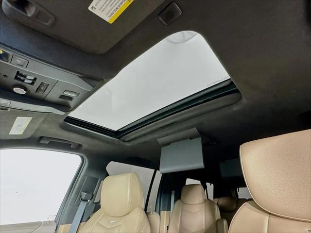 2019 Cadillac Escalade ESV Platinum