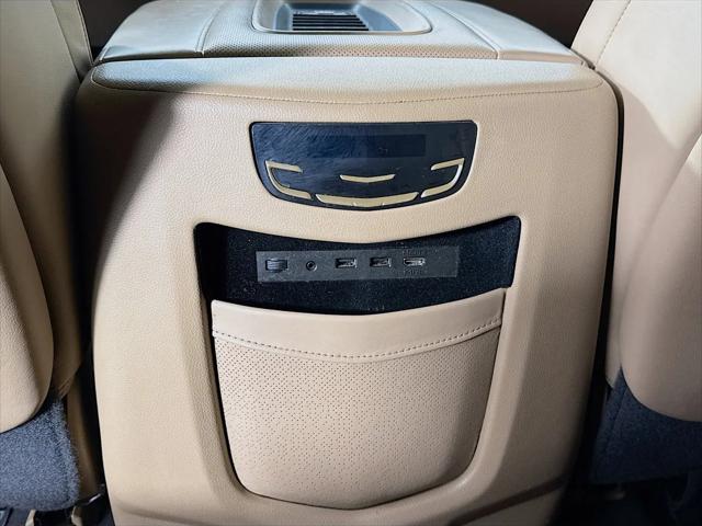 2019 Cadillac Escalade ESV Platinum