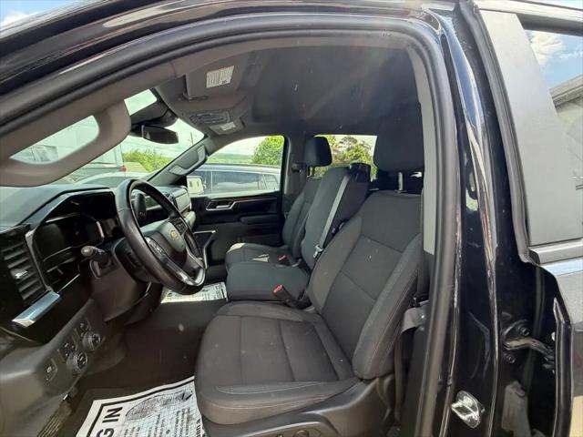 2023 Chevrolet Silverado 1500 4WD Crew Cab Short Bed LT with 2FL