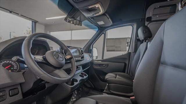 2025 Mercedes-Benz Sprinter 2500 High Roof 4-Cyl Diesel HO