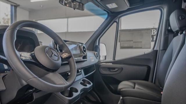 2025 Mercedes-Benz Sprinter 2500 High Roof 4-Cyl Diesel HO