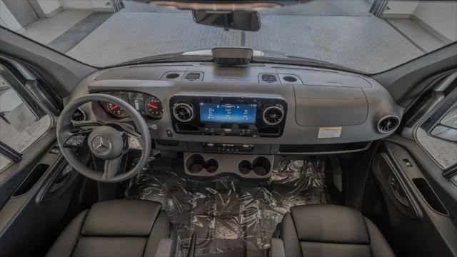 2025 Mercedes-Benz Sprinter 2500 High Roof 4-Cyl Diesel HO