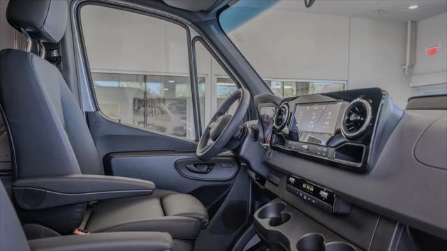 2025 Mercedes-Benz Sprinter 2500 High Roof 4-Cyl Diesel HO