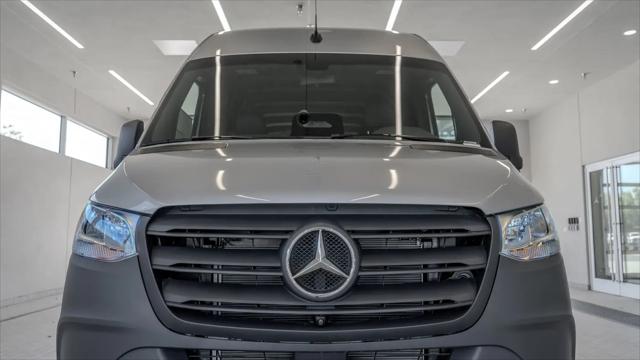 2025 Mercedes-Benz Sprinter 2500 High Roof 4-Cyl Diesel HO