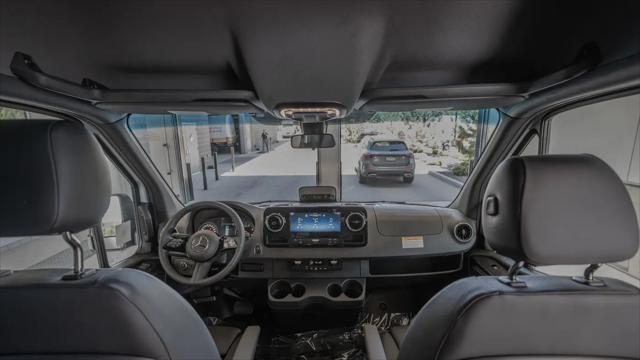 2025 Mercedes-Benz Sprinter 2500 High Roof 4-Cyl Diesel HO