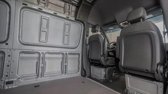 2025 Mercedes-Benz Sprinter 2500 High Roof 4-Cyl Diesel HO