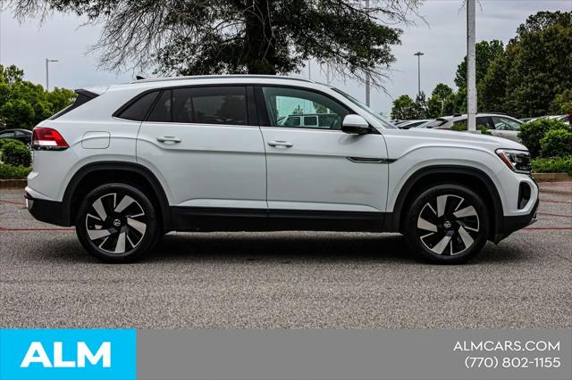2024 Volkswagen Atlas Cross Sport 2.0T SE w/Technology